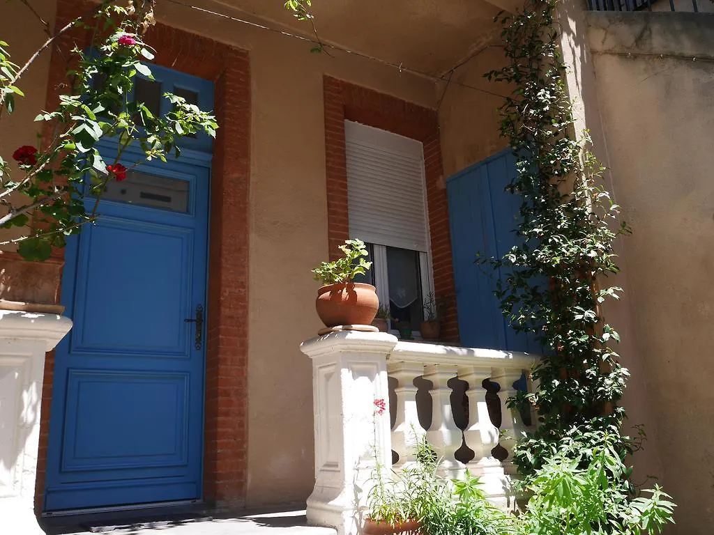 Les Loges Des Chalets Toulouse Apartment